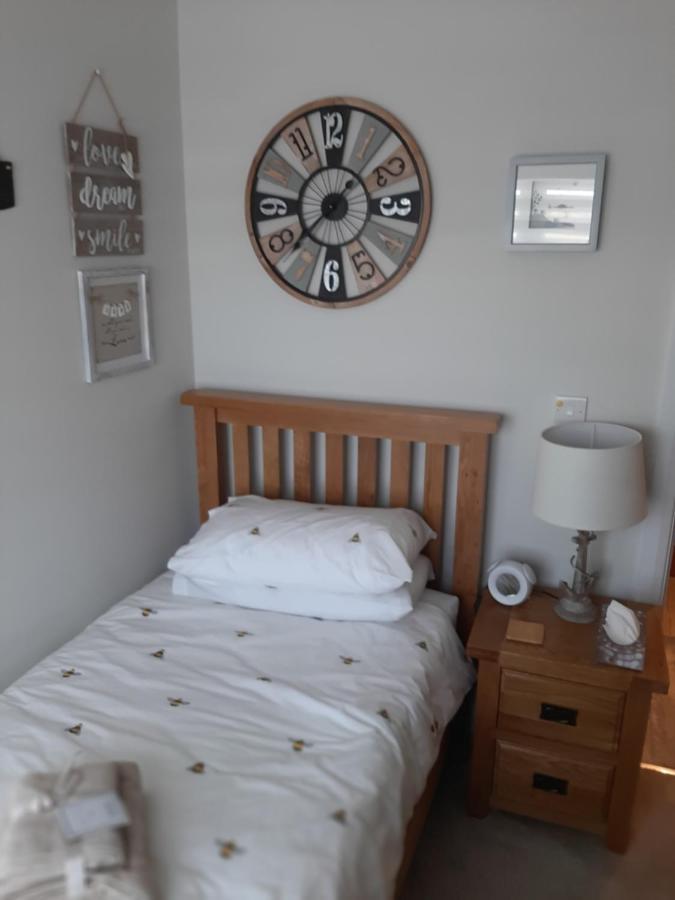 Bed and Breakfast Number 14 à Downpatrick Extérieur photo