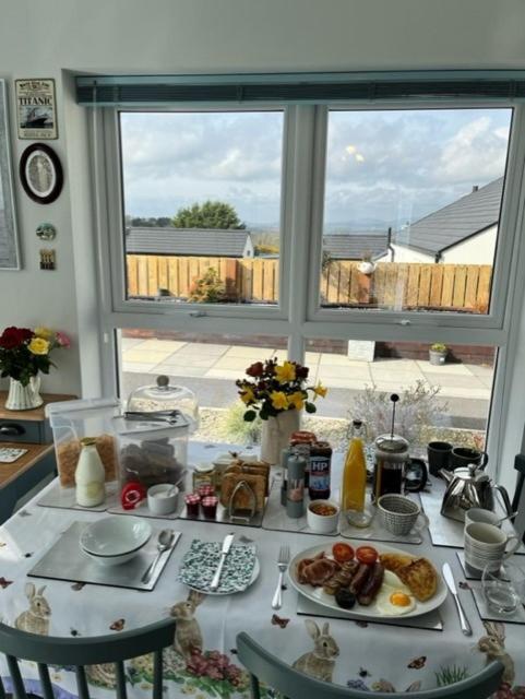 Bed and Breakfast Number 14 à Downpatrick Extérieur photo